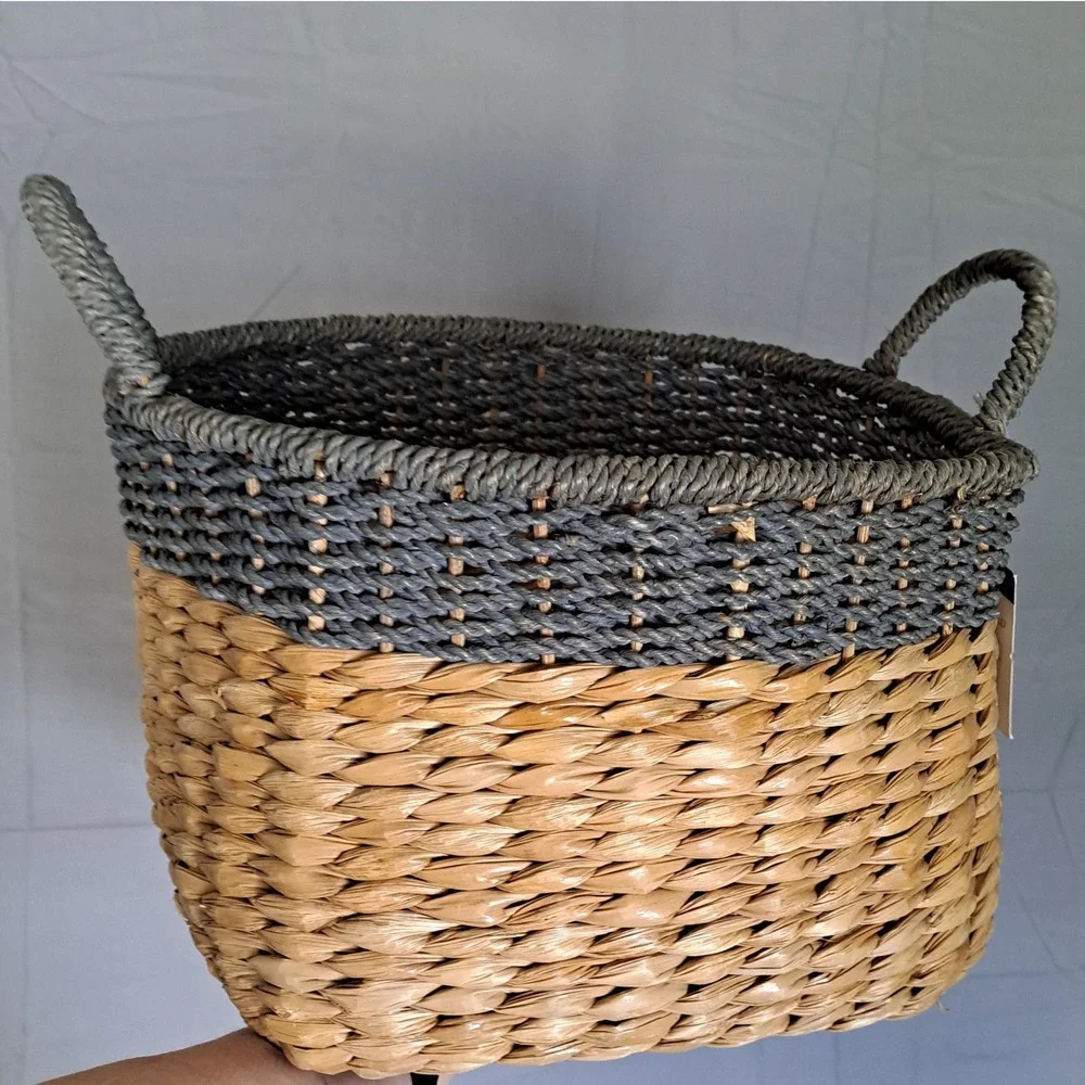 Woven Seagrass Storage Basket XL Natural Gray Two Tone Handles Boho NWT Home